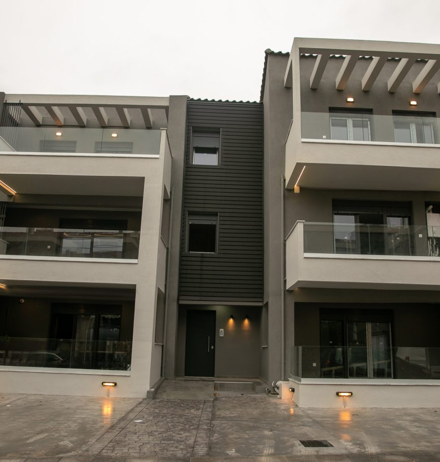 Πρόσοψη κτηρίου